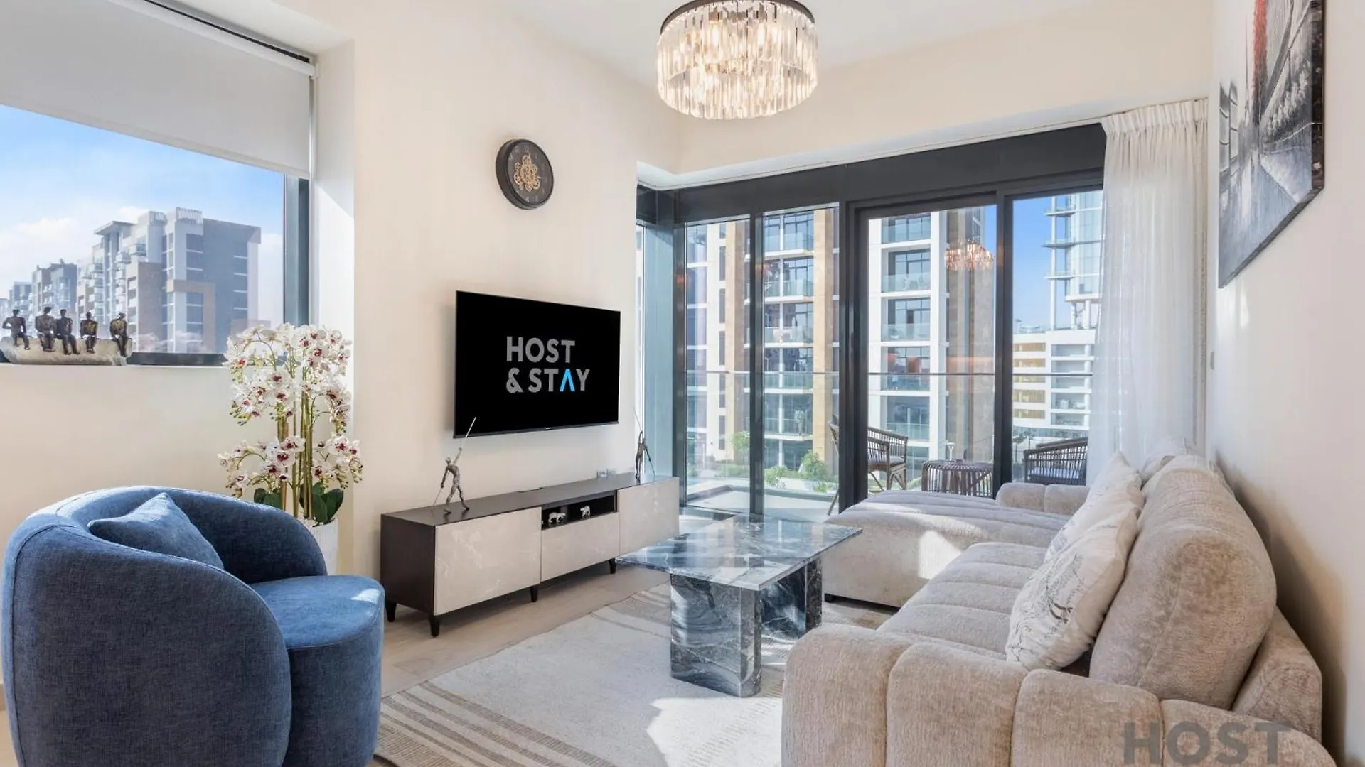 Bright 2Br At Azizi Riviera, Mbr Apartment Dubai 0*,